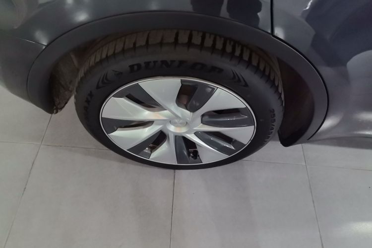Used Tesla Model Y 2022 Revised Version Rear-Wheel Drive Right Rear Wheel Hub