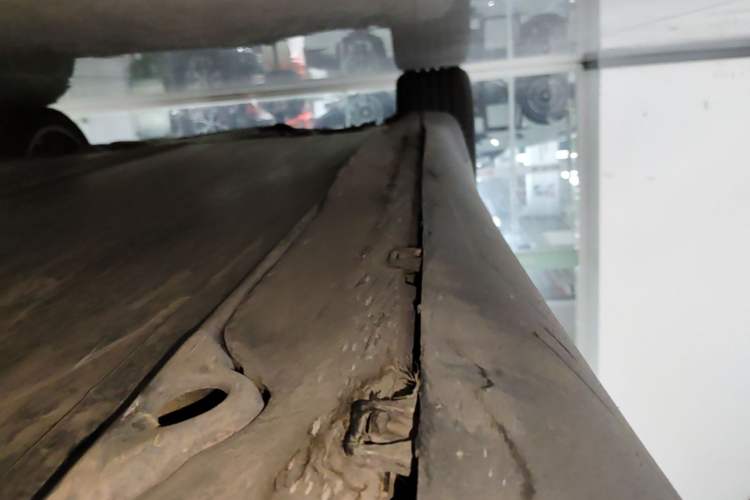Used Tesla Model Y 2022 Rear-Wheel-Drive Version Right Side Sill