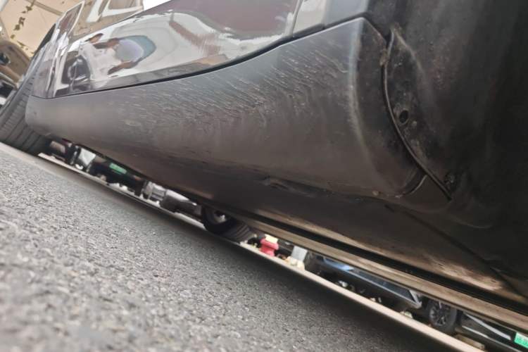 Used Tesla Model Y 2022 Revised Version Rear-Wheel Drive Right Side Sill