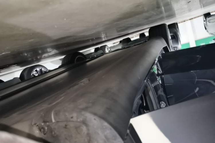 Used Tesla Model Y 2022 Revised Version Rear-Wheel Drive Right Side Sill