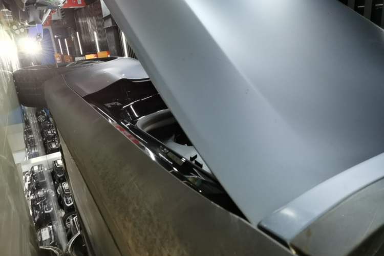 Used Tesla Model Y 2022 Rear-Wheel-Drive Version Right Side Sill