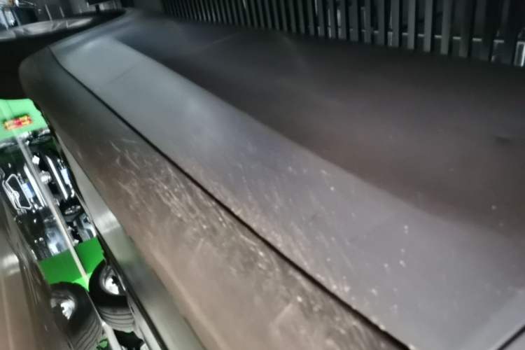 Used Tesla Model Y 2022 Revised Version Long-Range All-Wheel Drive Right Side Sill