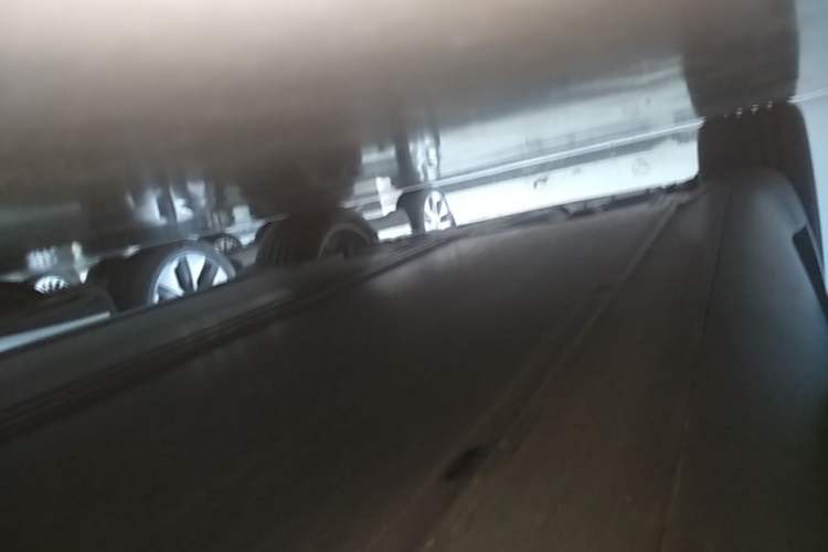 Used Tesla Model Y 2022 Rear-Wheel-Drive Version Right Side Sill