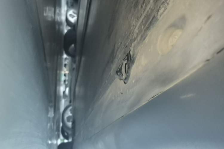 Used Tesla Model Y 2022 Revised Version Rear-Wheel Drive Right Side Sill
