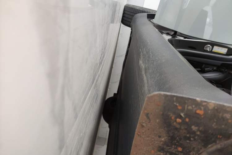 Used Tesla Model Y 2022 Revised Version Rear-Wheel Drive Right Side Sill