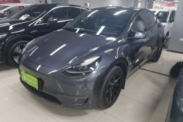 Used Tesla Model Y 2022 Long-Range All-Wheel-Drive Version