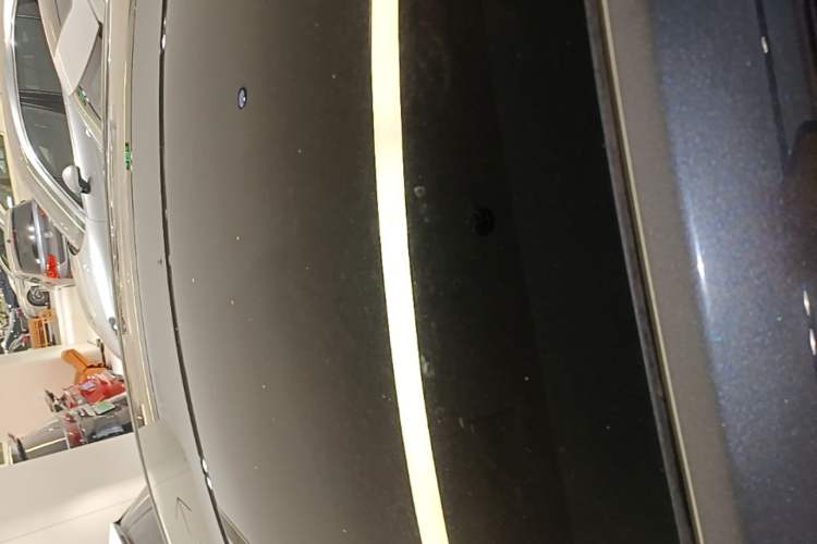Used Tesla Model Y 2022 Rear-Wheel-Drive Version Roof