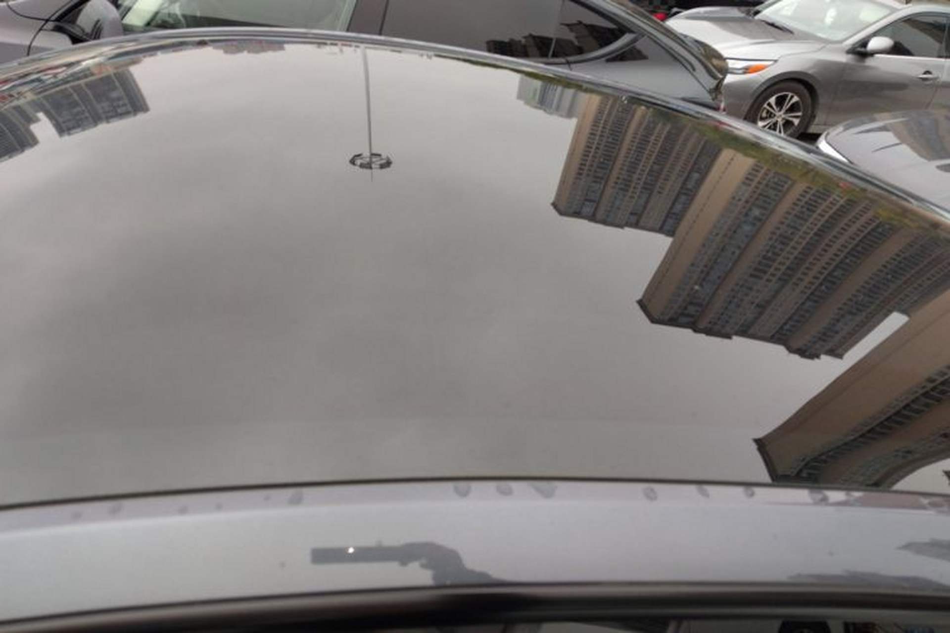 Used Tesla Model Y 2022 Rear-Wheel-Drive Version Roof