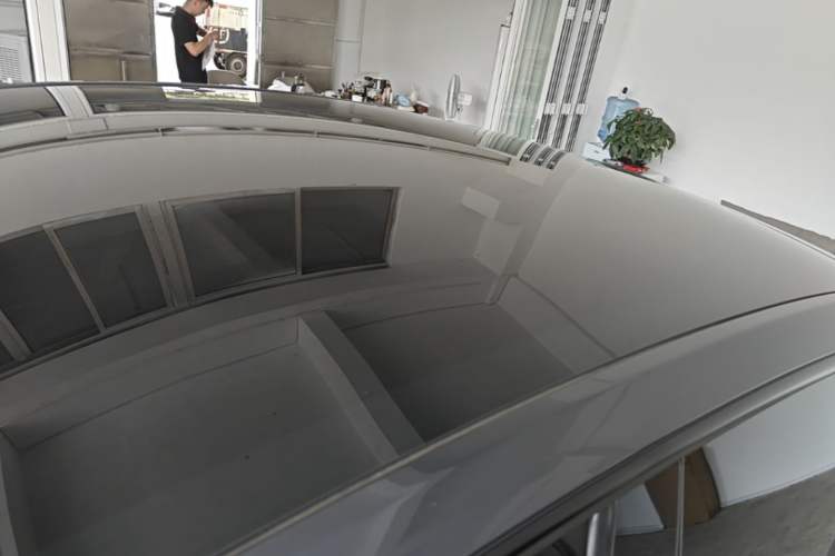 Used Tesla Model Y 2022 Long-Range All-Wheel-Drive Version Roof