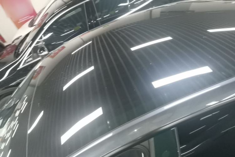 Used Tesla Model Y 2022 Long-Range All-Wheel-Drive Version Roof