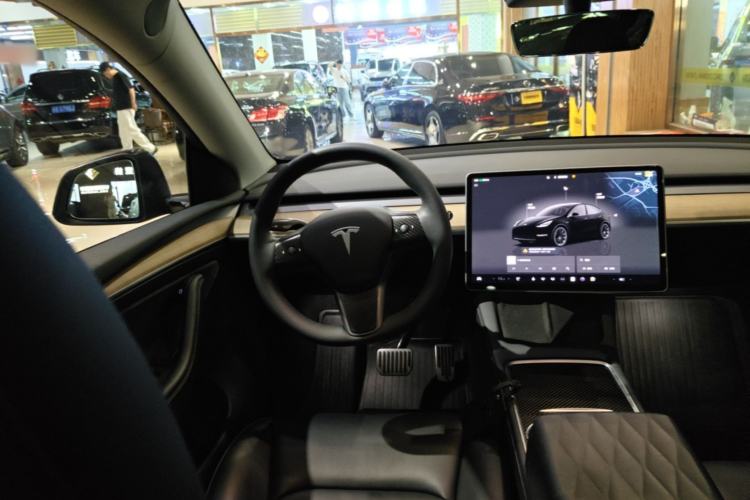 Used Tesla Model Y 2022 Revised Version Rear-Wheel Drive Steering Wheel