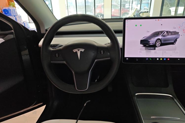 Used Tesla Model Y 2022 Rear-Wheel-Drive Version Steering Wheel