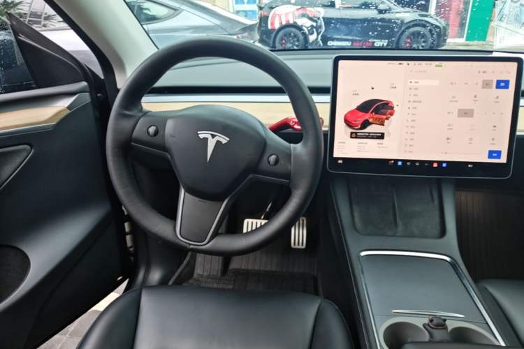Used Tesla Model Y 2022 Performance High-Performance All-Wheel-Drive Version Steering Wheel