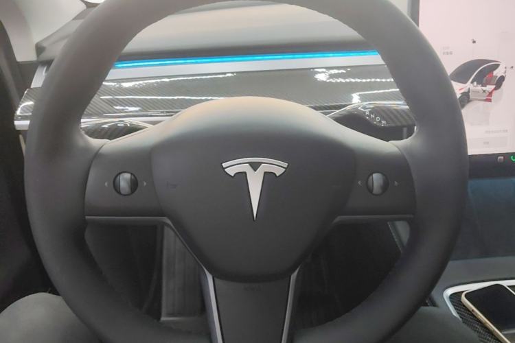 Used Tesla Model Y 2022 Revised Version Rear-Wheel Drive Steering Wheel