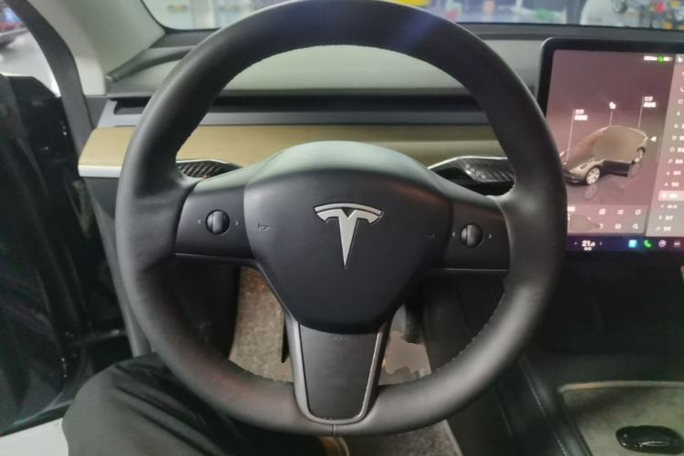 Used Tesla Model Y 2022 Revised Version Rear-Wheel Drive Steering Wheel