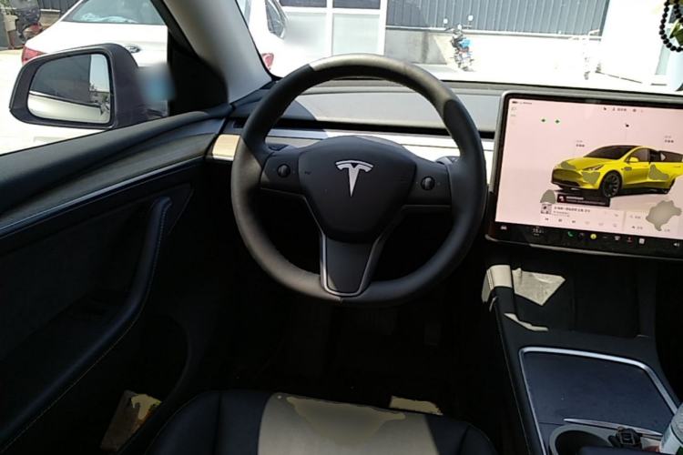 Used Tesla Model Y 2022 Revised Version Rear-Wheel Drive Steering Wheel