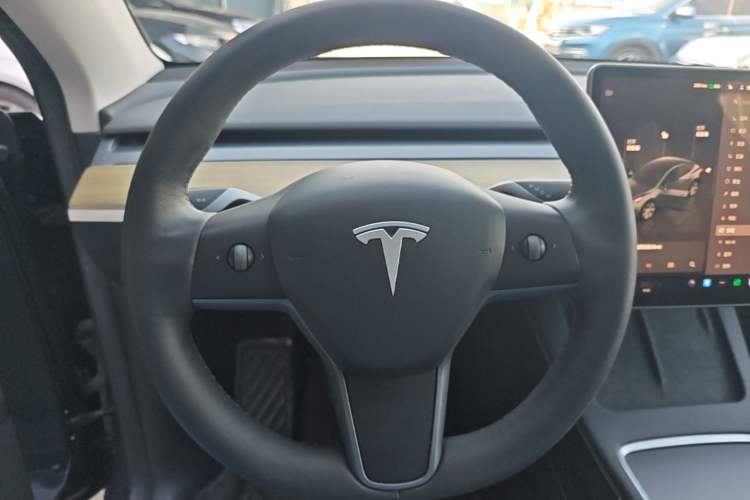 Used Tesla Model Y 2022 Revised Version Rear-Wheel Drive Steering Wheel