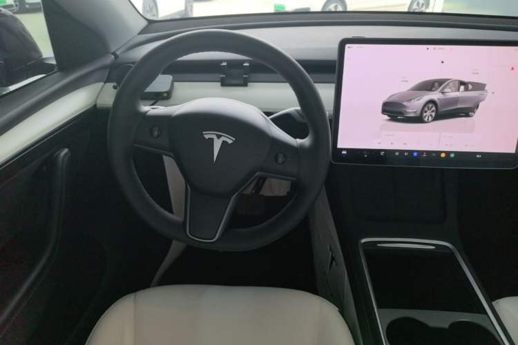 Used Tesla Model Y 2022 Revised Version Rear-Wheel Drive Steering Wheel