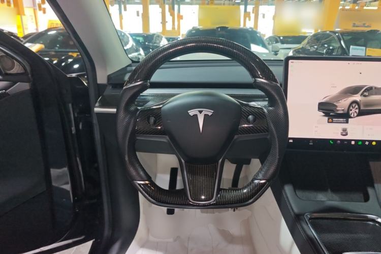 Used Tesla Model Y 2022 Revised Version Rear-Wheel Drive Steering Wheel
