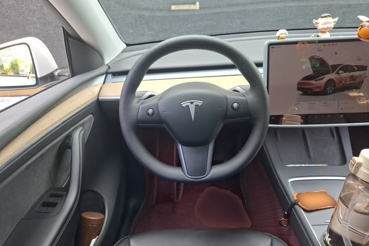 Used Tesla Model Y 2022 Revised Version Rear-Wheel Drive Steering Wheel