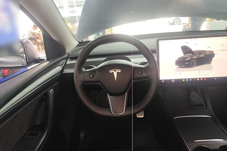 Used Tesla Model Y 2022 Rear-Wheel-Drive Version Steering Wheel