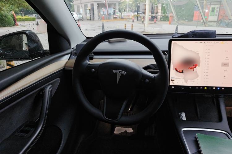 Used Tesla Model Y 2022 Revised Version Rear-Wheel Drive Steering Wheel