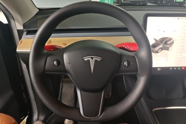 Used Tesla Model Y 2022 Revised Version Rear-Wheel Drive Steering Wheel