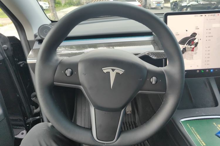 Used Tesla Model Y 2022 Revised Version Rear-Wheel Drive Steering Wheel
