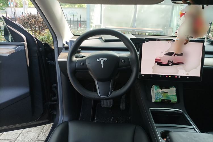 Used Tesla Model Y 2022 Rear-Wheel-Drive Version Steering Wheel