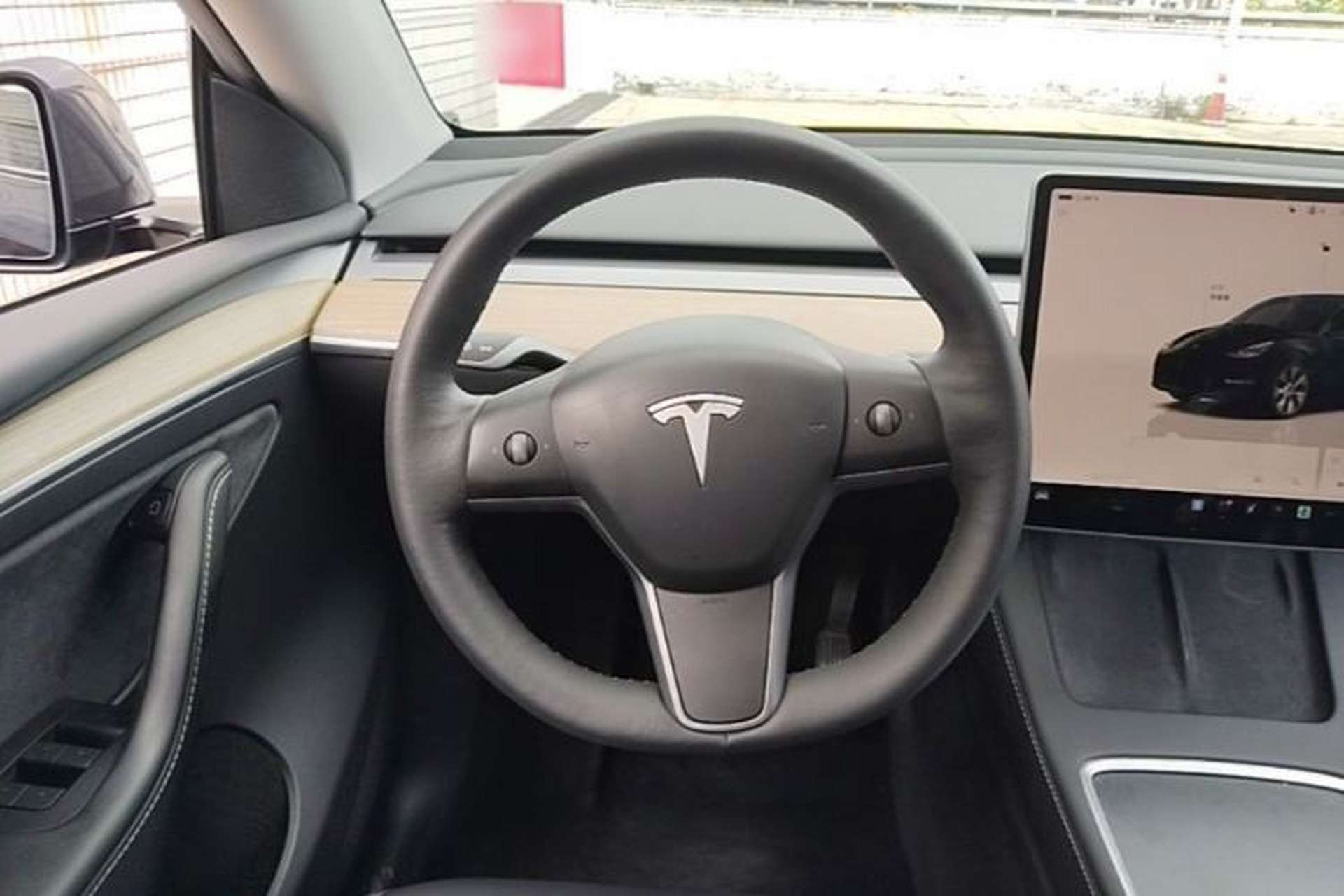 Used Tesla Model Y 2022 Revised Version Rear-Wheel Drive Steering Wheel