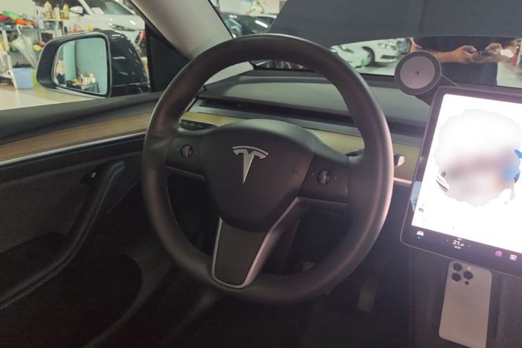 Used Tesla Model Y 2022 Revised Version Long-Range All-Wheel Drive Steering Wheel
