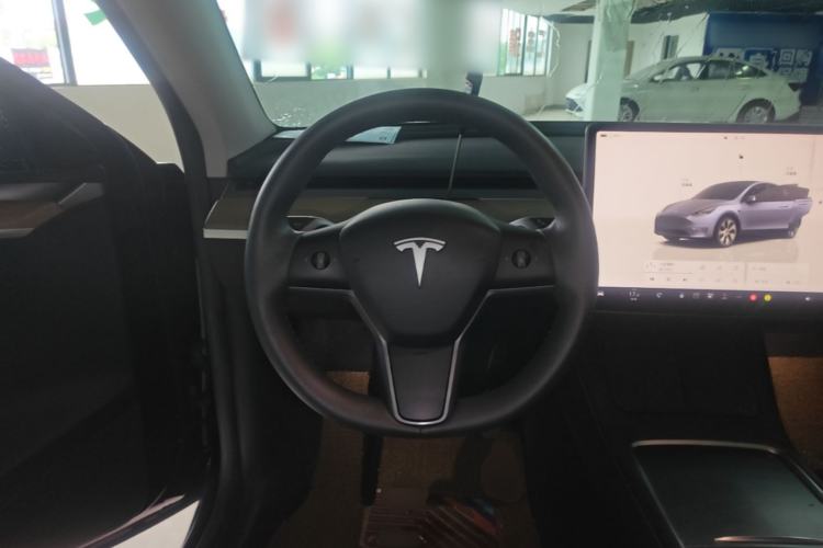 Used Tesla Model Y 2022 Rear-Wheel-Drive Version Steering Wheel