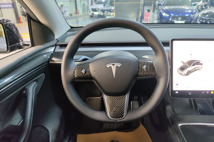 Used Tesla Model Y 2022 Revised Version Rear-Wheel Drive Steering Wheel