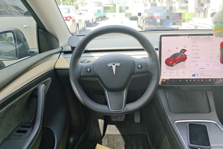 Used Tesla Model Y 2022 Revised Version Rear-Wheel Drive Steering Wheel