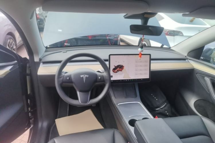 Used Tesla Model Y 2022 Revised Version Rear-Wheel Drive Steering Wheel