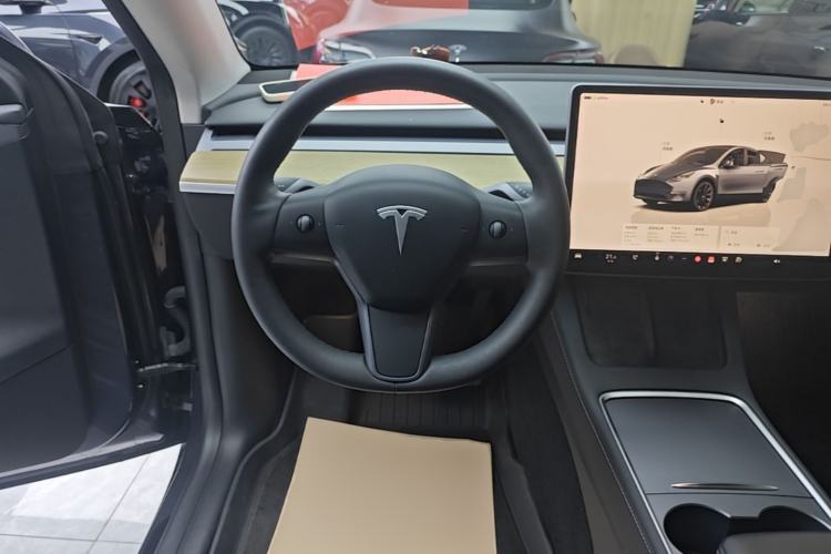 Used Tesla Model Y 2022 Revised Version Rear-Wheel Drive Steering Wheel