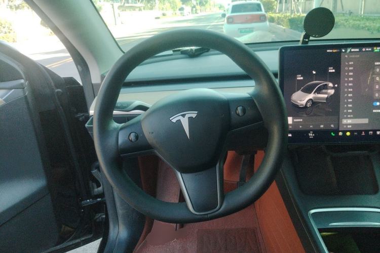 Used Tesla Model Y 2022 Revised Version Long-Range All-Wheel Drive Steering Wheel