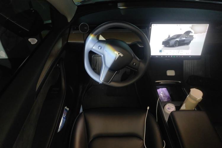 Used Tesla Model Y 2022 Revised Version Rear-Wheel Drive Steering Wheel