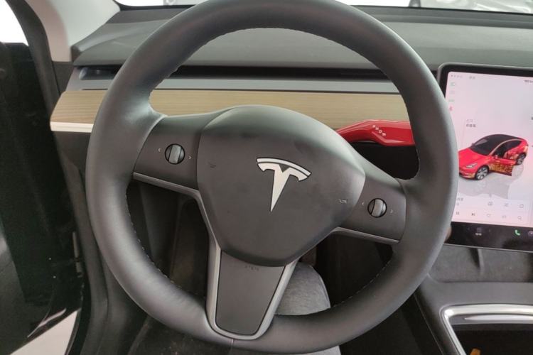 Used Tesla Model Y 2022 Revised Version Rear-Wheel Drive Steering Wheel