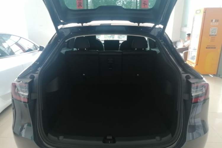 Used Tesla Model Y 2022 Revised Version Rear-Wheel Drive Trunk