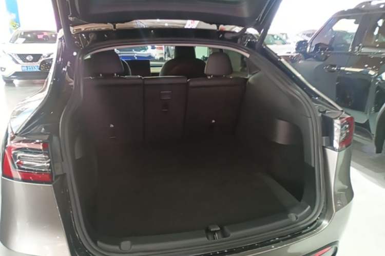 Used Tesla Model Y 2022 Revised Version Rear-Wheel Drive Trunk