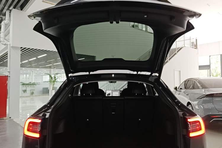 Used Tesla Model Y 2022 Revised Version Rear-Wheel Drive Trunk