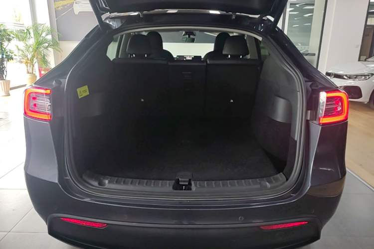 Used Tesla Model Y 2022 Revised Version Rear-Wheel Drive Trunk