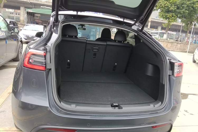 Used Tesla Model Y 2022 Revised Version Rear-Wheel Drive Trunk