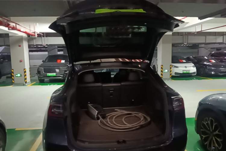 Used Tesla Model Y 2022 Revised Version Rear-Wheel Drive Trunk