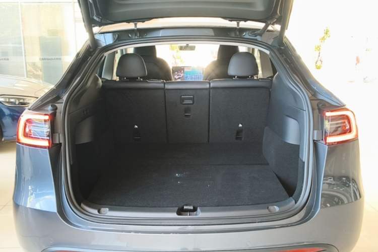 Used Tesla Model Y 2022 Revised Version Rear-Wheel Drive Trunk
