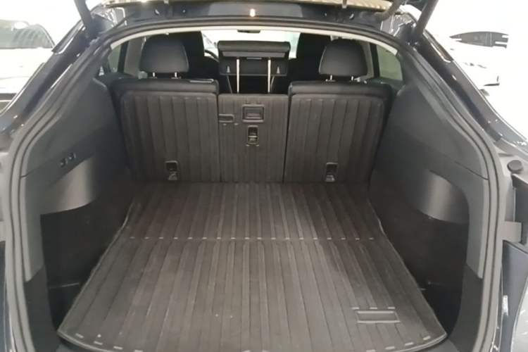 Used Tesla Model Y 2022 Revised Version Rear-Wheel Drive Trunk