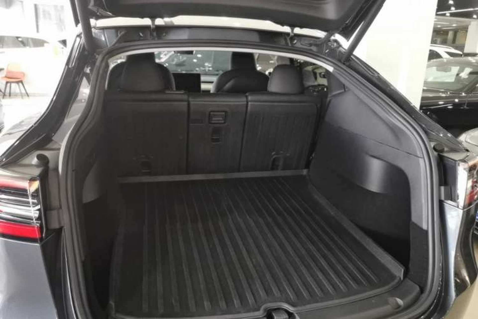 Used Tesla Model Y 2022 Rear-Wheel-Drive Version Trunk