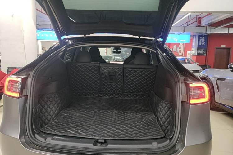 Used Tesla Model Y 2022 Revised Version Rear-Wheel Drive Trunk