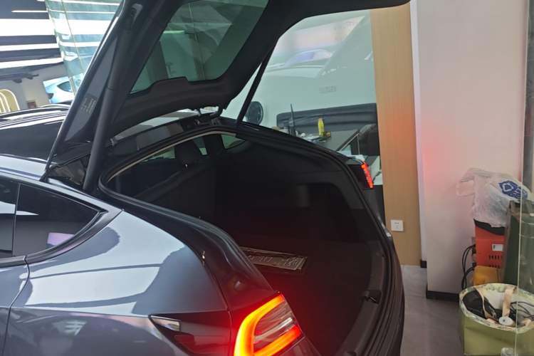 Used Tesla Model Y 2022 Revised Version Rear-Wheel Drive Trunk